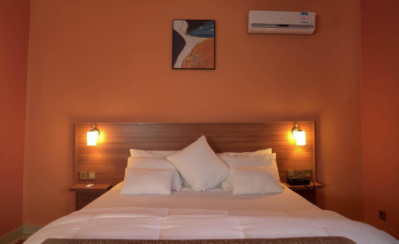 Dialali Hotel Νουακσότ Εξωτερικό φωτογραφία